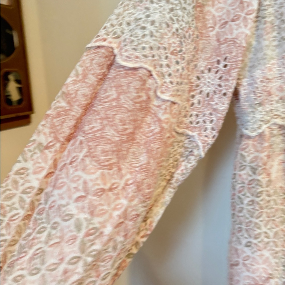 Style & Co Pale Pink & White Embroidered Tunic Top Size XL
(Bin 1) - Picture 5 of 14